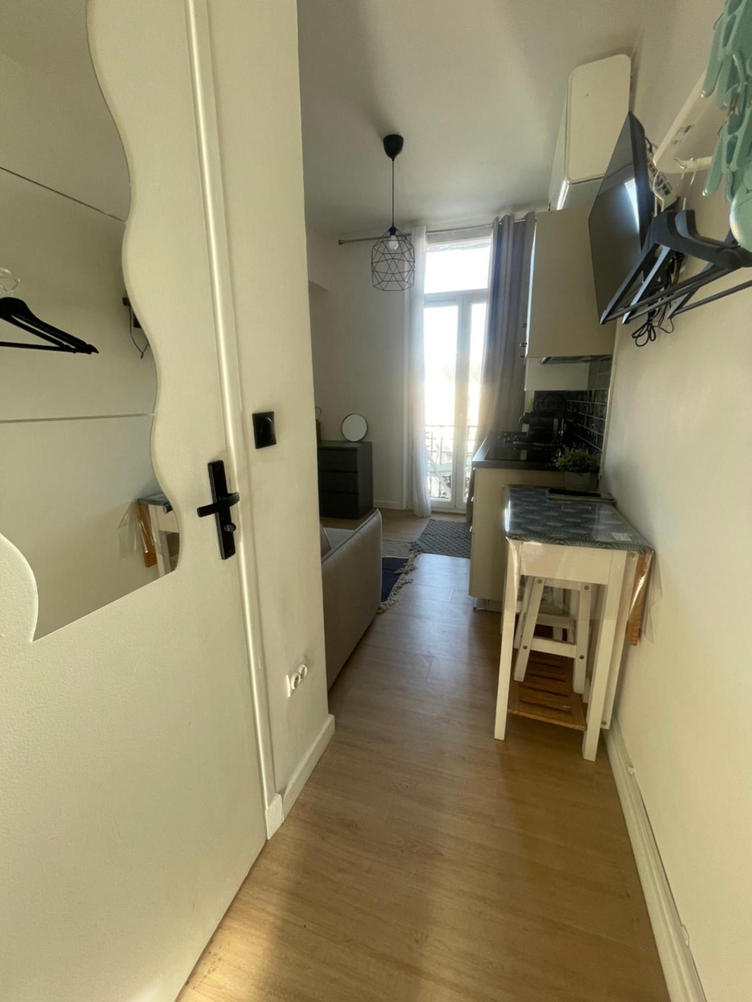 Cosy Studio En Face De La Gare ニース エクステリア 写真